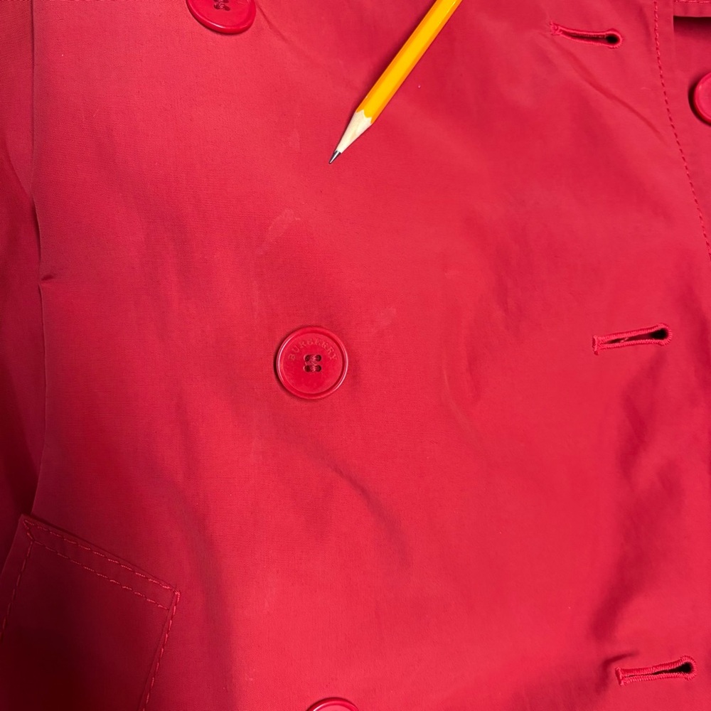 Burberry trench coat. - Picture 15 of 16